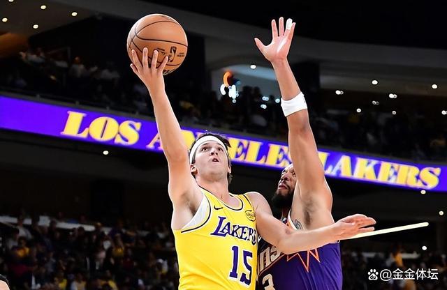 爱游戏-中国男篮爆冷湖人B队，布克绝境逆转的简单介绍