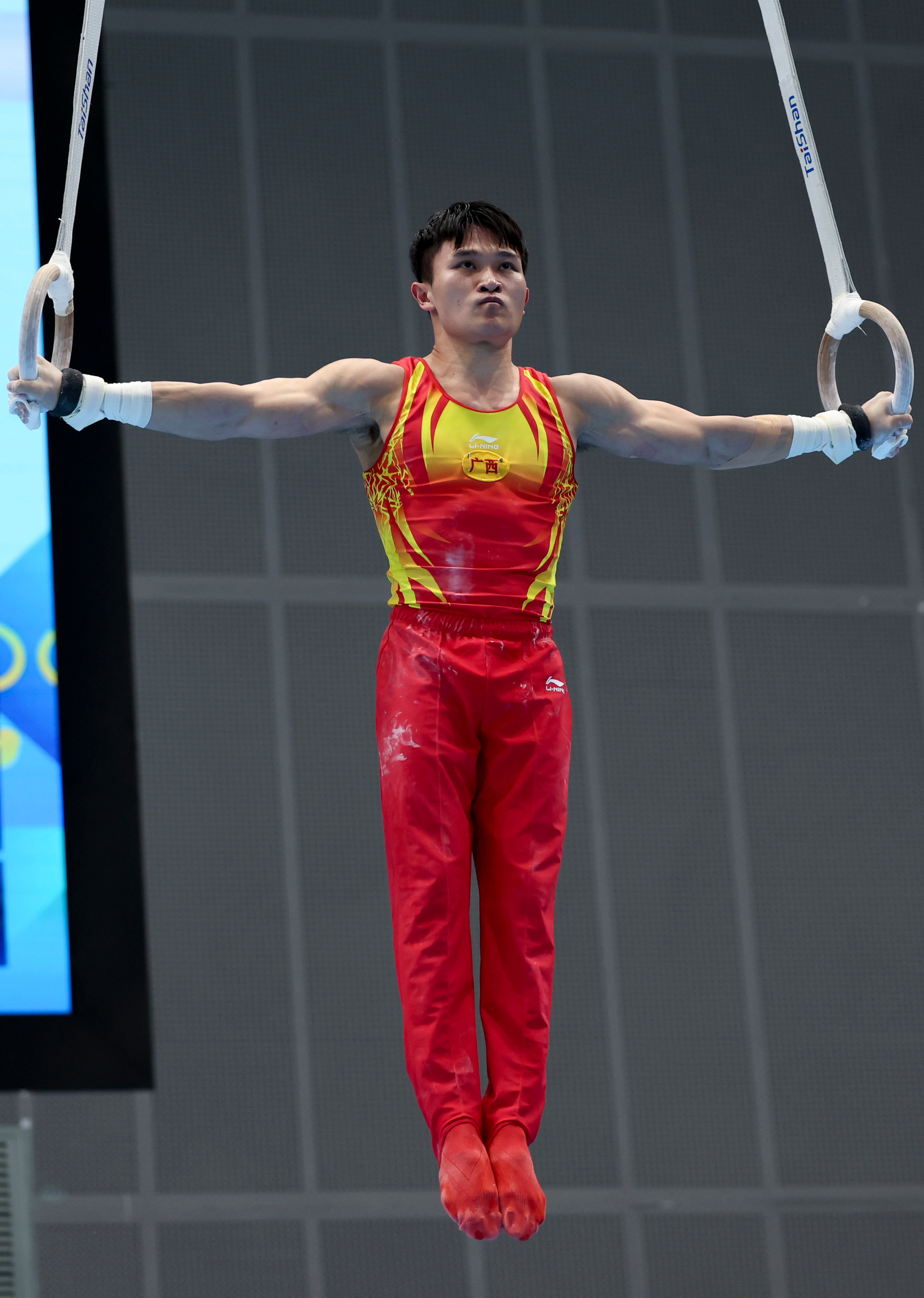 体操总决赛即将打响,冠军归属成谜 体操总决赛即将打响,冠军归属成谜