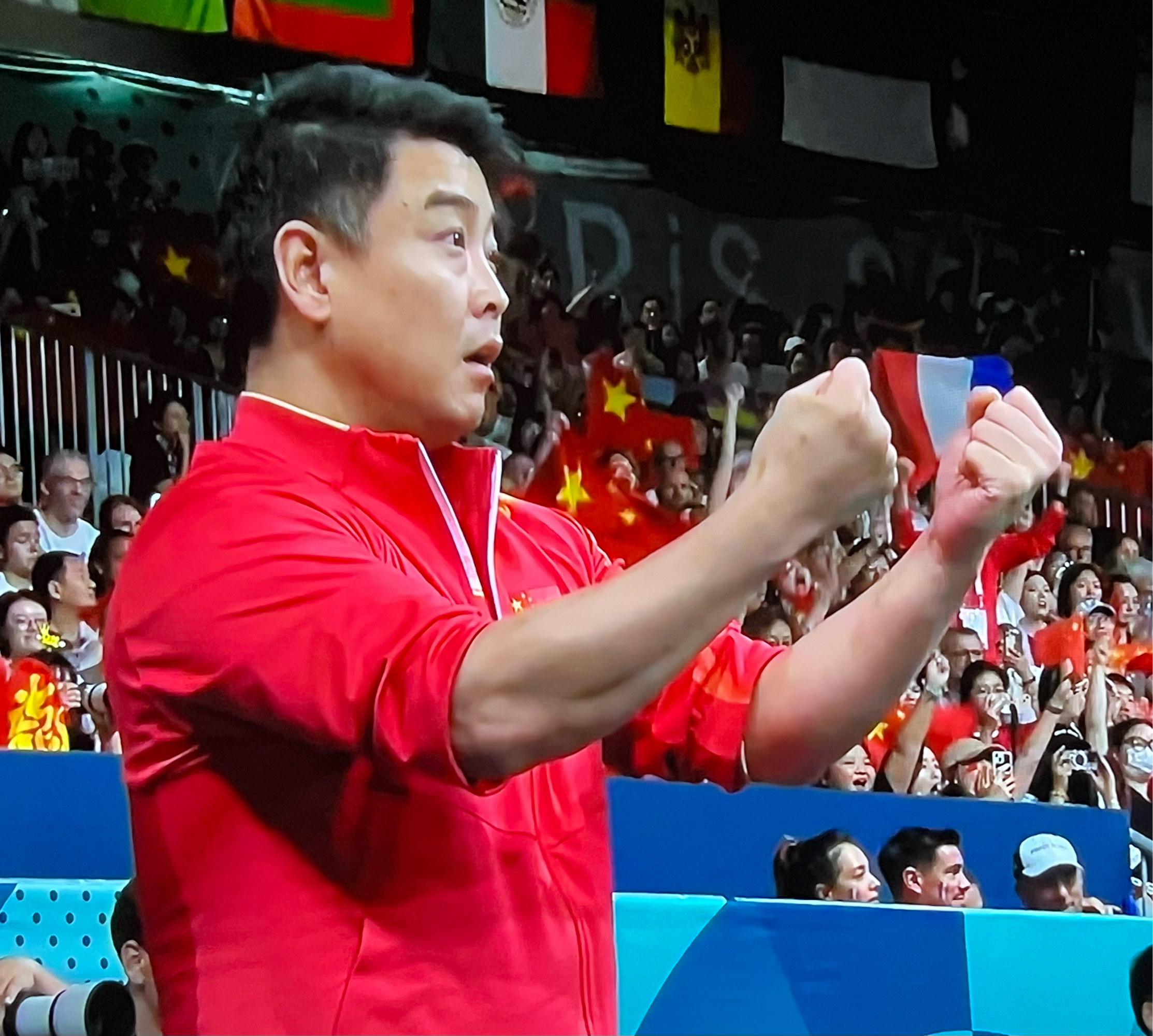 爱游戏官方-韩国队横扫中国队，王皓带队取胜