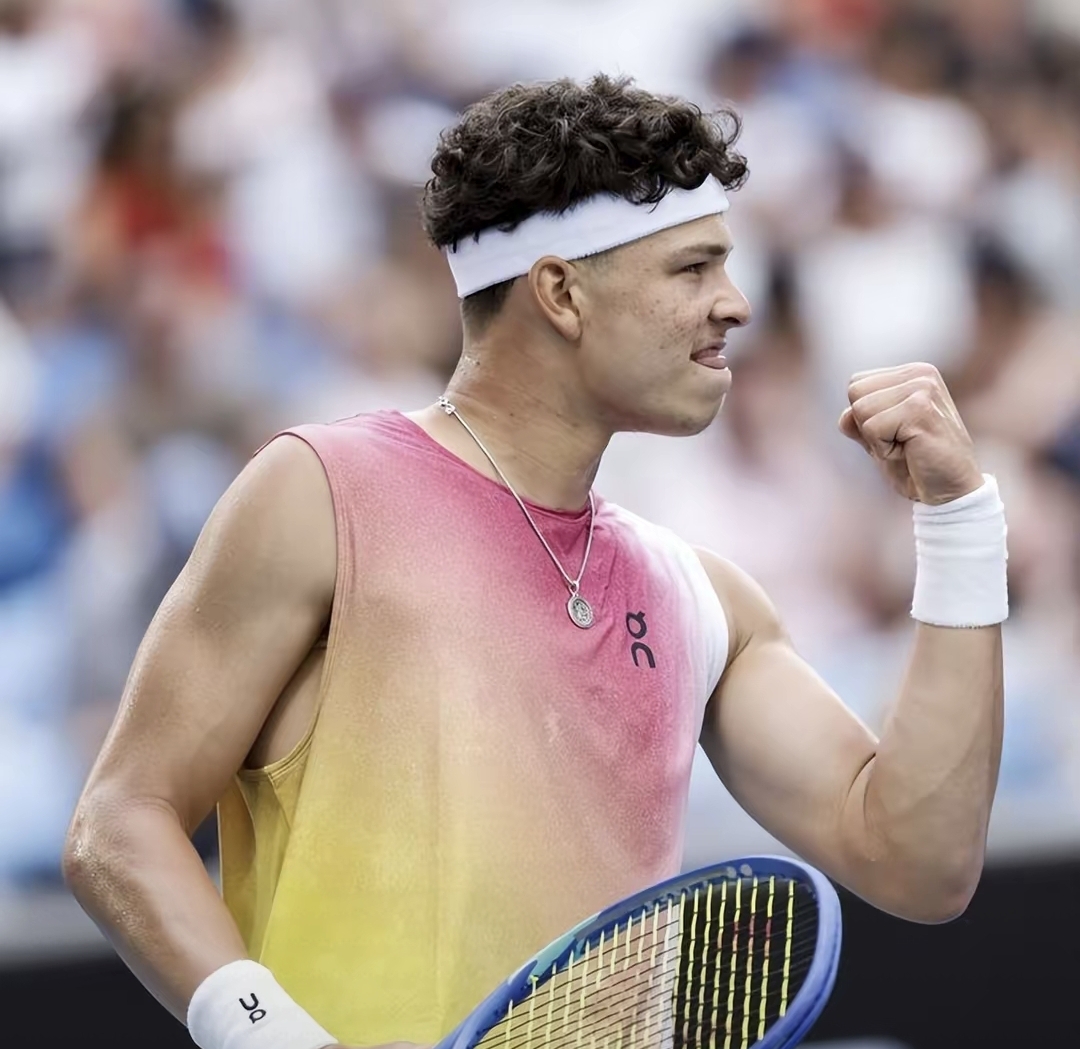 戴维斯杯碾压美网,辛纳惊艳四座 戴维斯杯碾压美网,辛纳惊艳四座