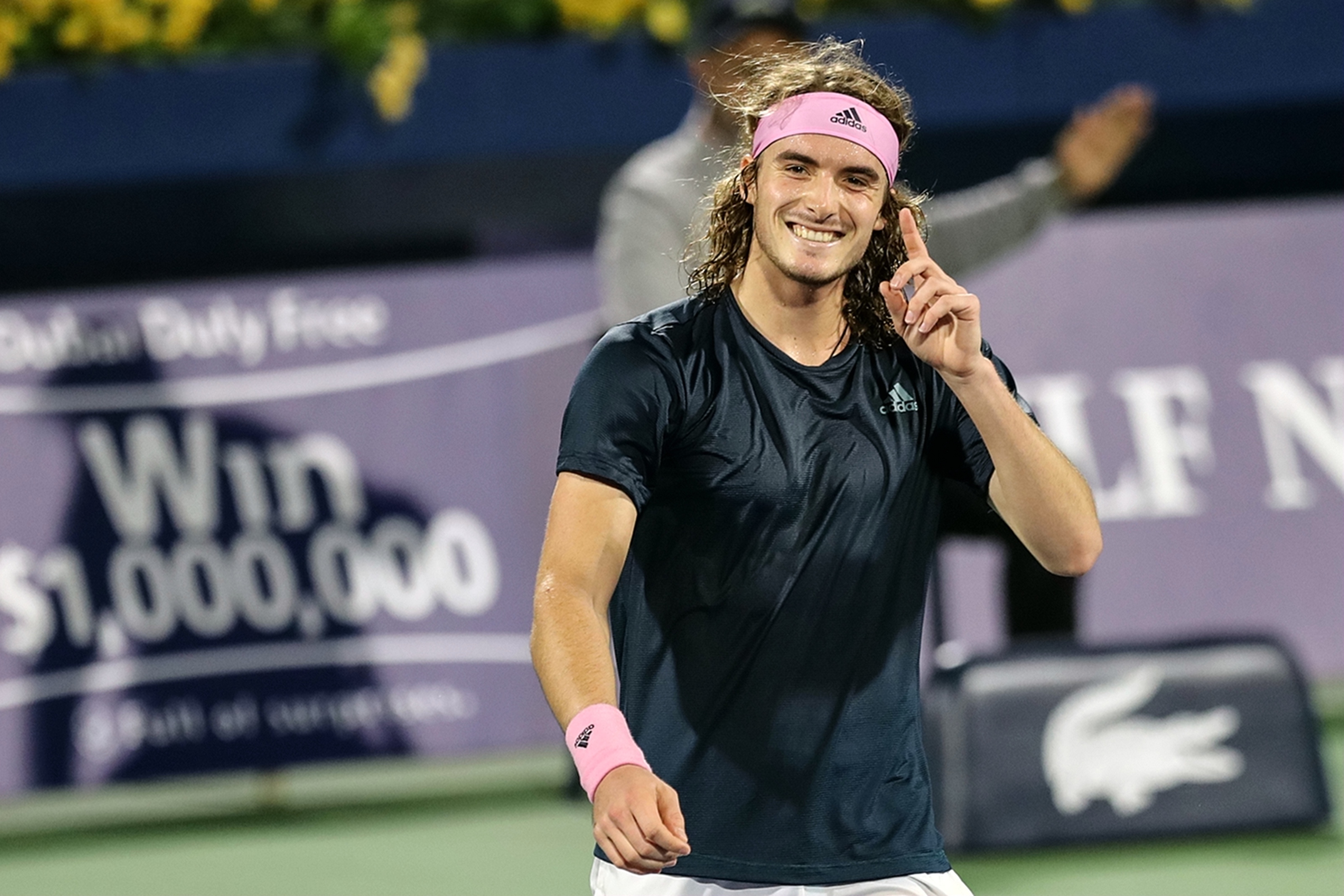 ATP总决赛逆转年终总决赛，西西帕斯关键制胜