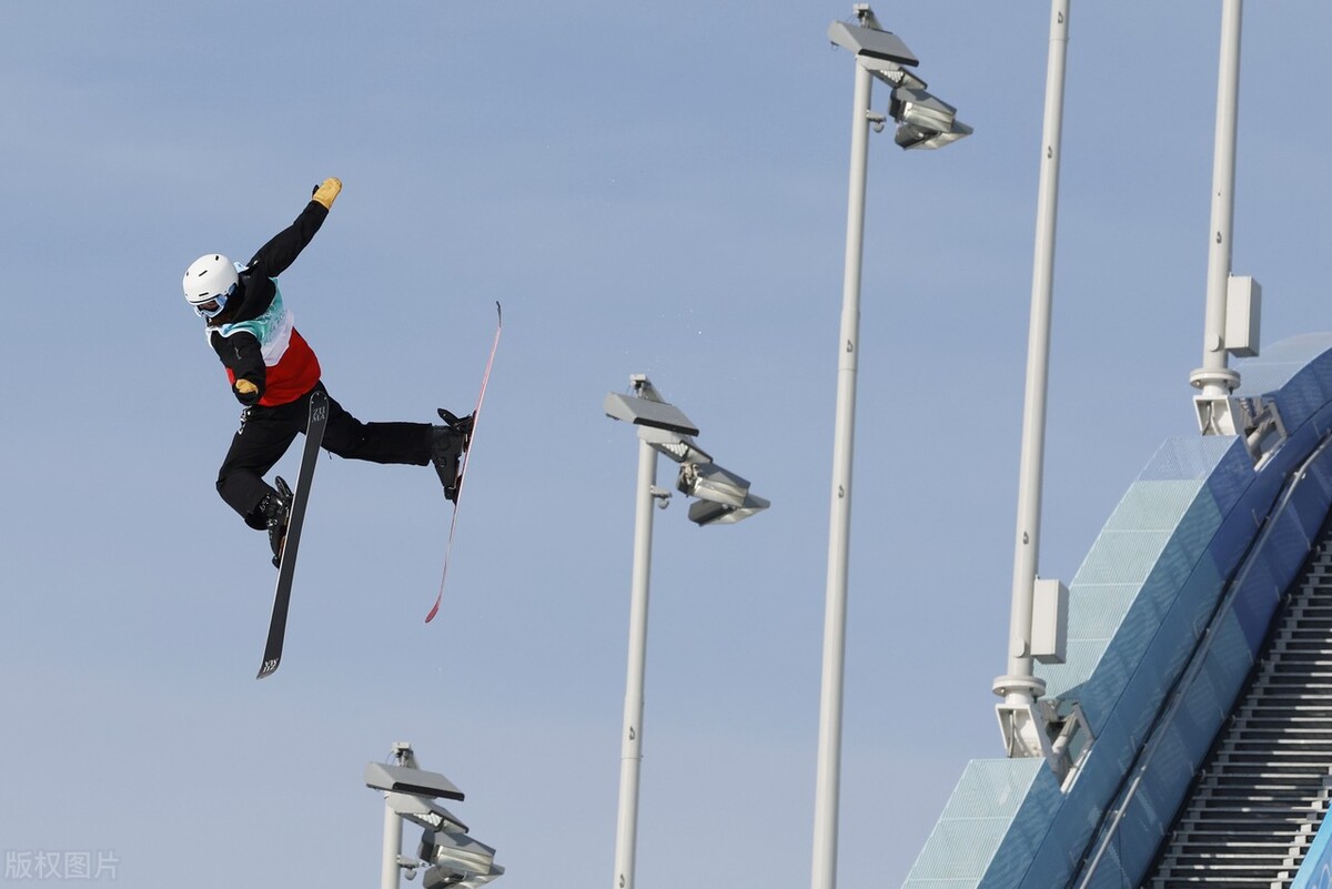 重庆斯威惊险晋级,击败对手晋级16强 重庆斯威惊险晋级,击败对手晋级16强