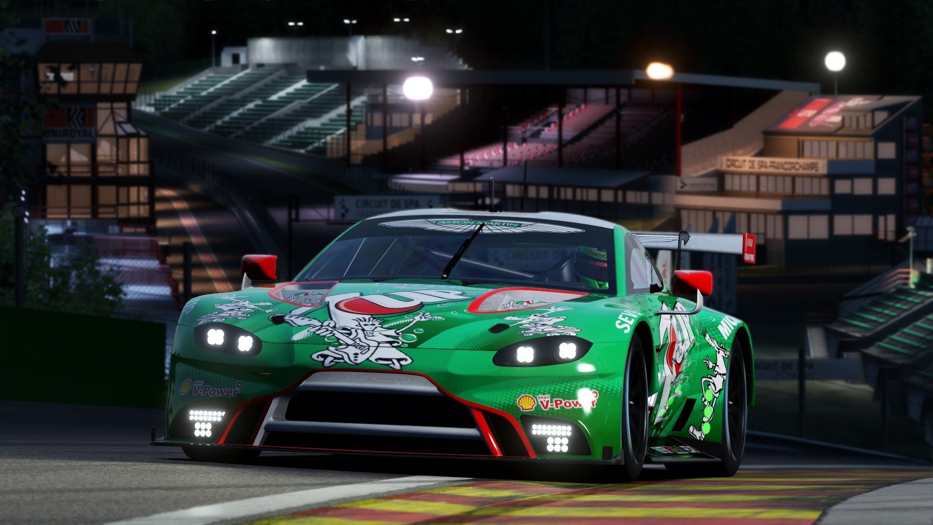 双重速度，足球场上的横扫与羽球网前的刷新